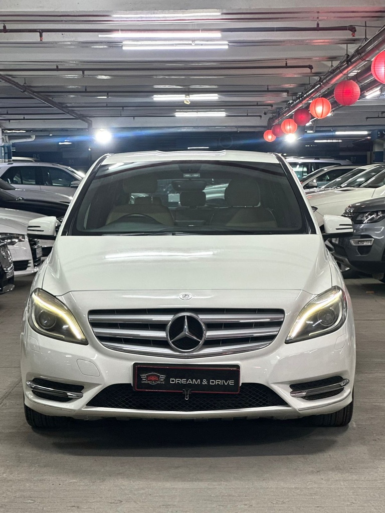Mercedes Benz B-Class B-180 CDi(2015)